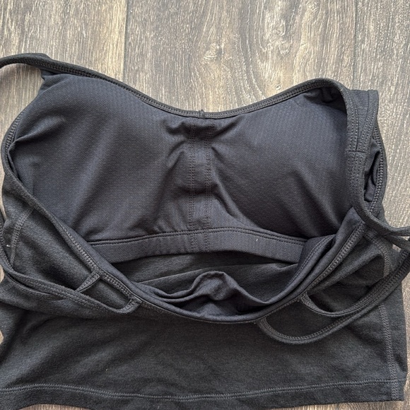 Women’s Vuori Sports Bra / Top - Color: Black - Size Small - Picture 6 of 9